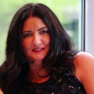 Meet your Posher, Lisa ann